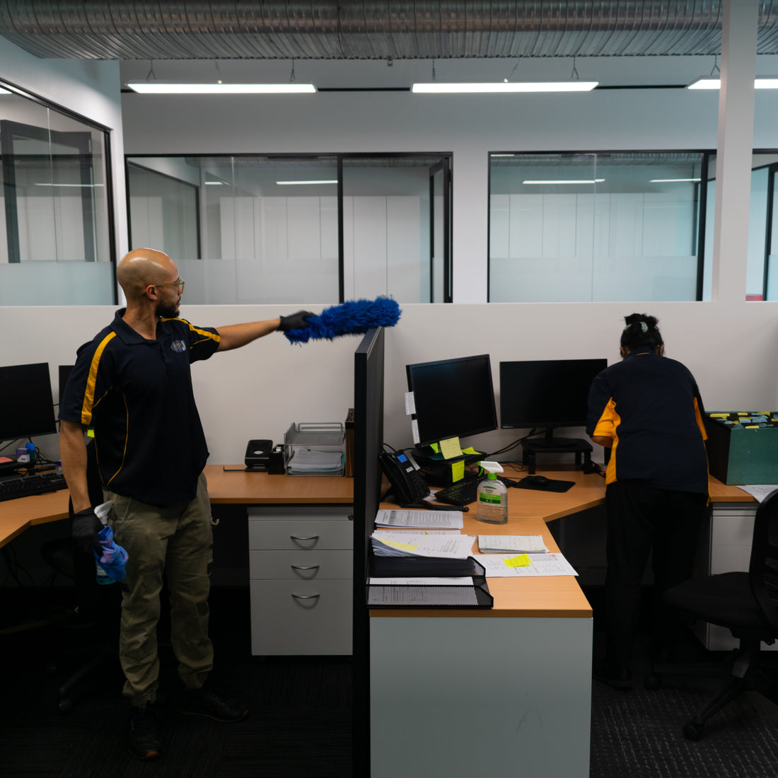 A License To Clean: How Professionals Get To Work On Office Cleaning