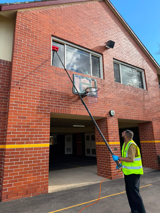 A Cleaner Workplace Starts with the Right Commercial Cleaning Service